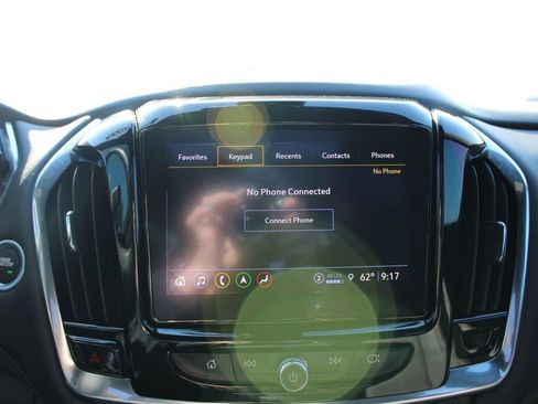 Used 2023 Chevrolet Traverse High Country AWD/4WD image 52