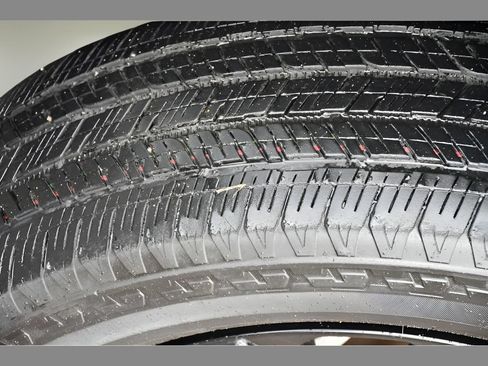 Used 2024 Toyota Sequoia SR5 w/ SR5 Premium Package AWD/4WD image 12