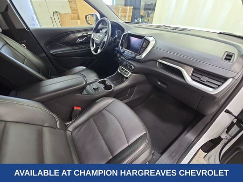 Used 2024 GMC Terrain SLT AWD/4WD image 37