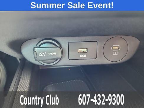 Certified 2024 Hyundai Elantra SEL w/ Convenience Package FWD image 14