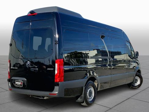 Used 2025 Mercedes-Benz Sprinter 2500 image 13