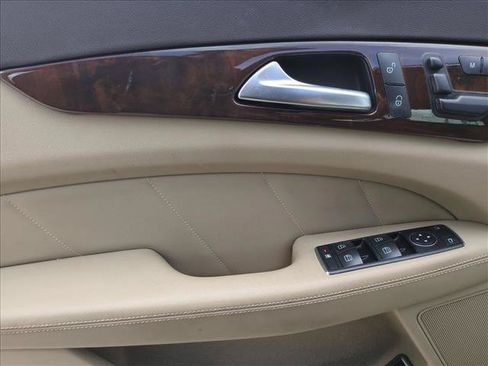 Used 2014 Mercedes-Benz CLS 550 image 11