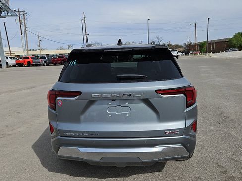 New 2026 GMC Terrain Denali w/ LPO, Floor Liner Package image 4