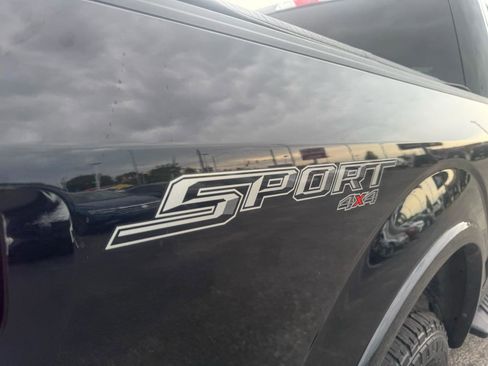 Used 2017 Ford F150 XLT w/ Equipment Group 301A Mid AWD/4WD image 14