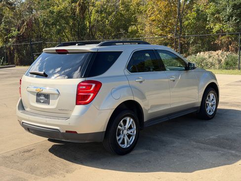 Used 2016 Chevrolet Equinox LT w/ Convenience Package image 8