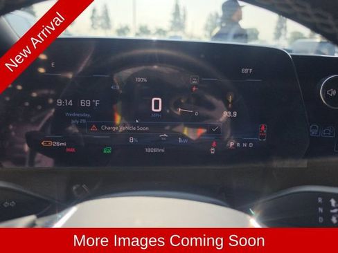 Used 2024 Chevrolet Equinox EV LT FWD image 10