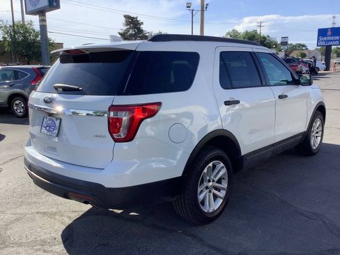 Used 2017 Ford Explorer 4WD image 9