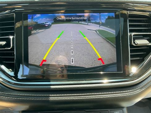 Used 2021 Dodge Durango GT AWD/4WD image 19