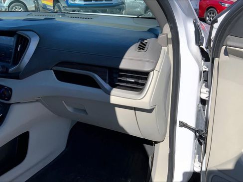 Used 2019 GMC Terrain Denali image 19