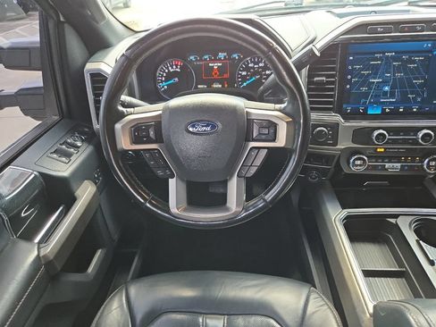 Used 2022 Ford F250 Platinum w/ FX4 Off-Road Package AWD/4WD image 13