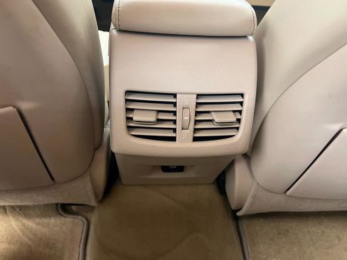 Used 2015 Lexus ES 350 w/ Premium Package image 32