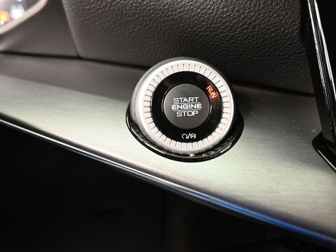 Used 2023 Jeep Wagoneer Series II image 31