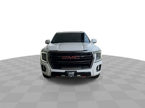 Certified 2024 GMC Yukon XL AT4 w/ AT4 Premium Plus Package AWD/4WD image 3