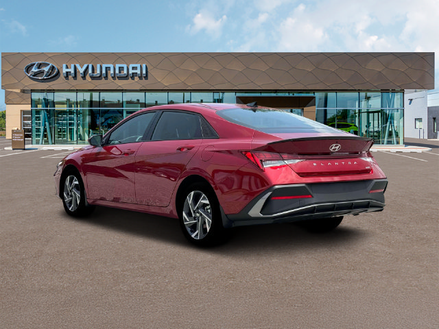 New 2025 Hyundai Elantra SEL FWD image 6