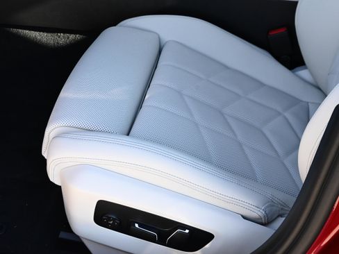 New 2026 BMW 530i w/ M Sport Package image 25