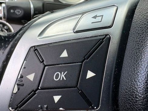 Used 2014 Mercedes-Benz E 350 Sedan image 27