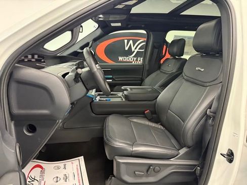 New 2025 Ford Expedition Platinum w/ Stealth Appearance Package image 12