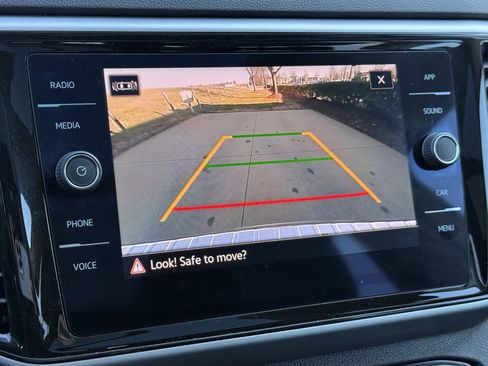 Used 2023 Volkswagen Atlas SE w/ Panoramic Sunroof Package image 25