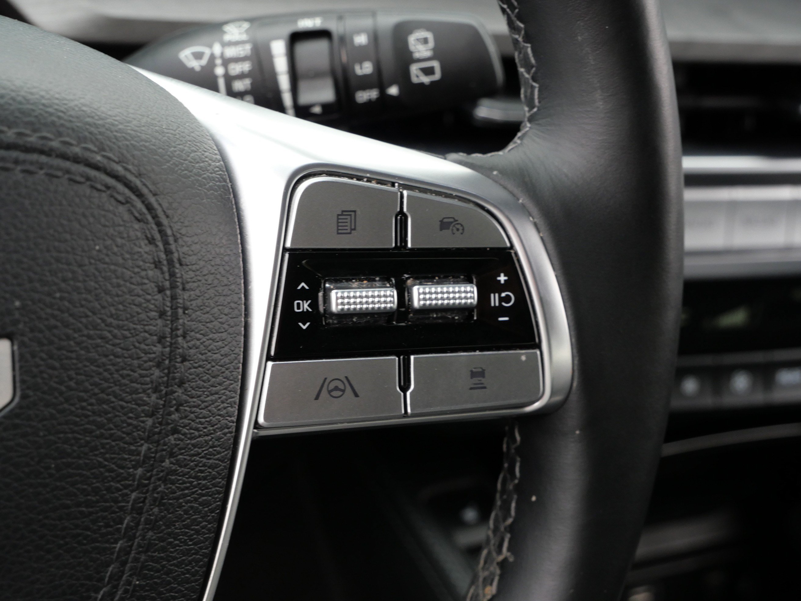 Used 2024 Kia Telluride SX X-Pro AWD/4WD image 26