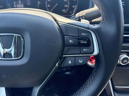 Used 2022 Honda Accord Sport image 15