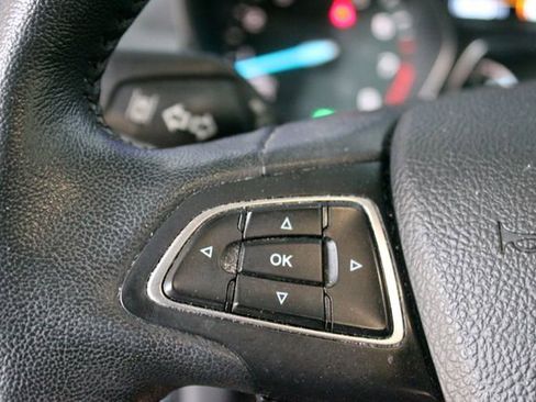 Used 2019 Ford Escape SEL AWD/4WD image 15