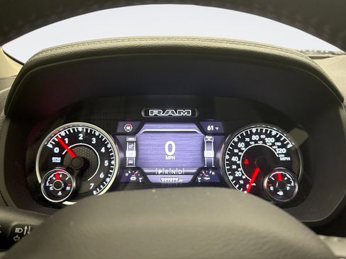 Used 2022 RAM 1500 Laramie image 9
