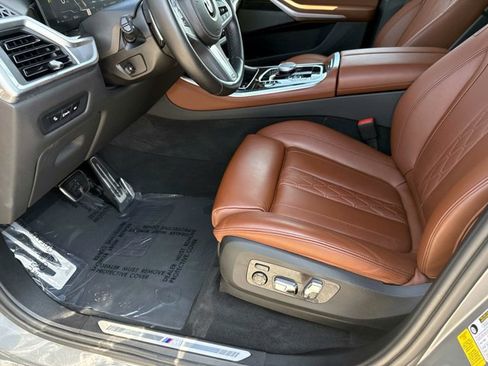 Used 2024 BMW X5 sDrive40i w/ M Sport Package RWD image 20