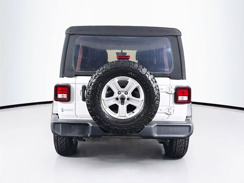 Used 2021 Jeep Wrangler Unlimited Sport AWD/4WD image 10