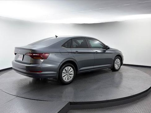 Used 2019 Volkswagen Jetta S FWD image 8