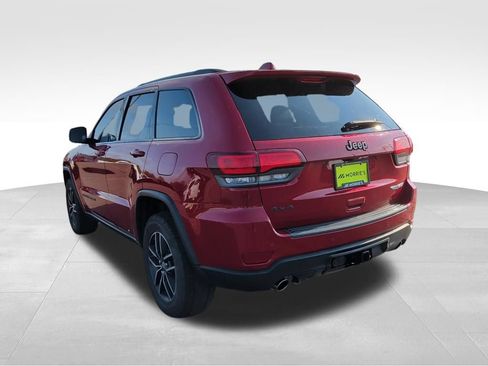 Used 2017 Jeep Grand Cherokee Trailhawk AWD/4WD image 8