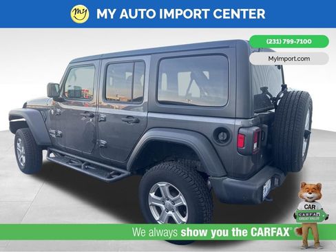 Used 2018 Jeep Wrangler Unlimited Sport S image 4