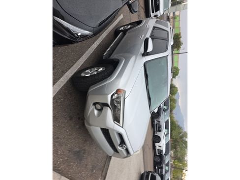 Used 2015 Toyota 4Runner SR5 AWD/4WD image 1
