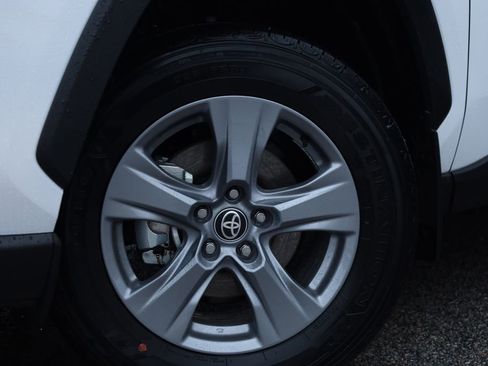 Used 2025 Toyota RAV4 XLE image 21