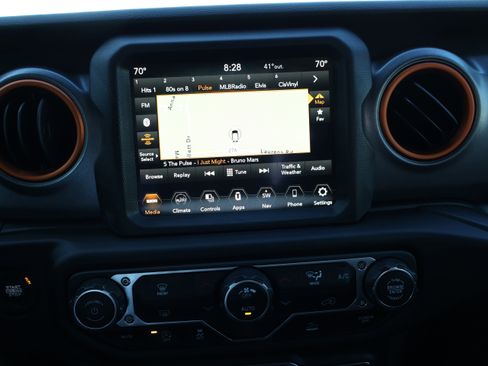 Used 2023 Jeep Gladiator Mojave w/ Trailer Tow Package image 31