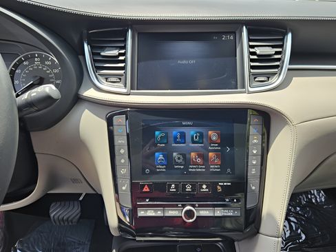 Used 2023 INFINITI QX50 Luxe FWD image 32