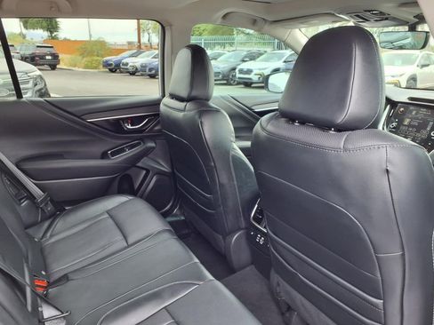 Used 2025 Subaru Outback Limited AWD/4WD image 21