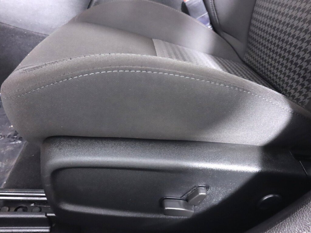 Used 2022 Dodge Charger GT w/ Blacktop Package RWD image 26