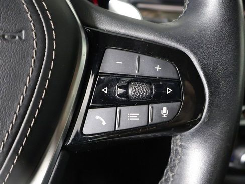 Used 2022 BMW 530i xDrive 530i xDrive w/ Premium Package image 43