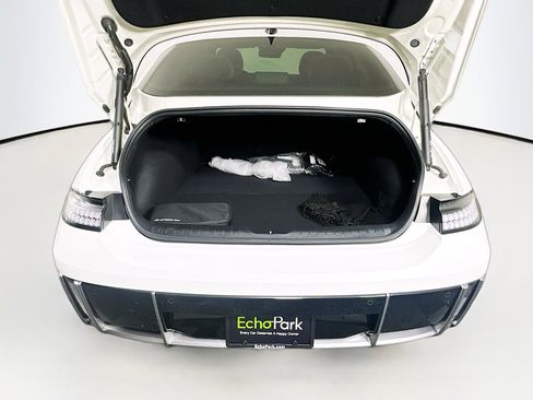 Used 2024 Hyundai Ioniq 6 SEL image 29