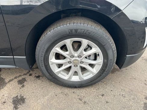 Used 2020 Chevrolet Equinox LT image 44