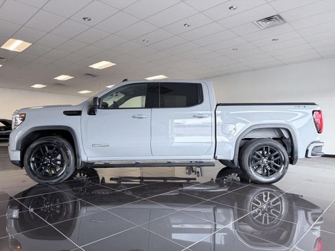 Used 2024 GMC Sierra 1500 Elevation AWD/4WD image 17