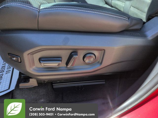 Used 2022 Toyota Tundra Capstone AWD/4WD image 12