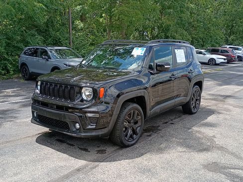 Used 2022 Jeep Renegade Altitude w/ Convenience Group AWD/4WD image 7