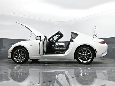 Used 2022 MAZDA MX-5 Miata RF Grand Touring image 31