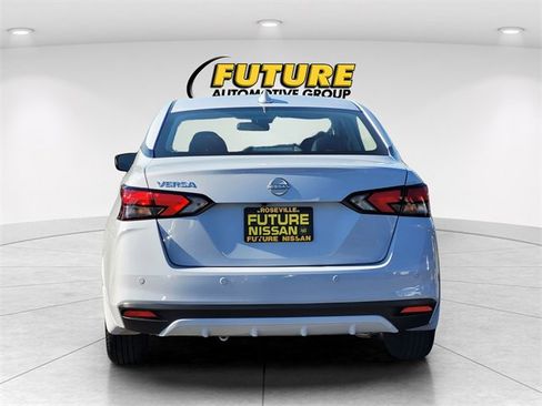 Certified 2025 Nissan Versa SV w/ Trunk Package image 9