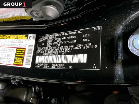 Certified 2024 Toyota Highlander XLE AWD/4WD image 37
