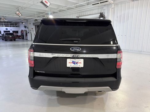 Used 2019 Ford Expedition Limited RWD image 4