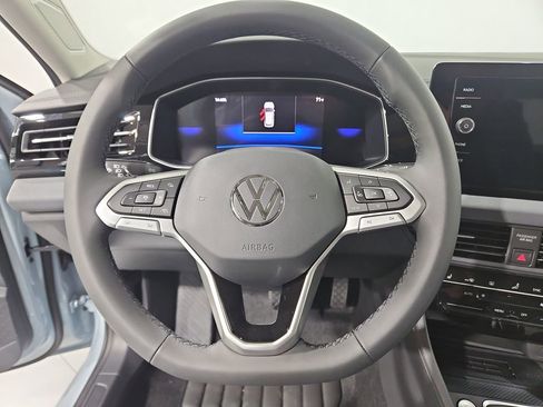New 2026 Volkswagen Jetta SE FWD image 14