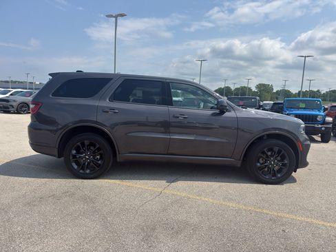 Used 2025 Dodge Durango GT AWD/4WD image 4