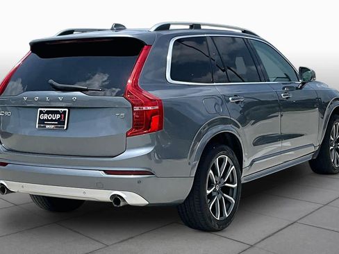 Used 2018 Volvo XC90 T5 Momentum w/ Convenience Package FWD image 13